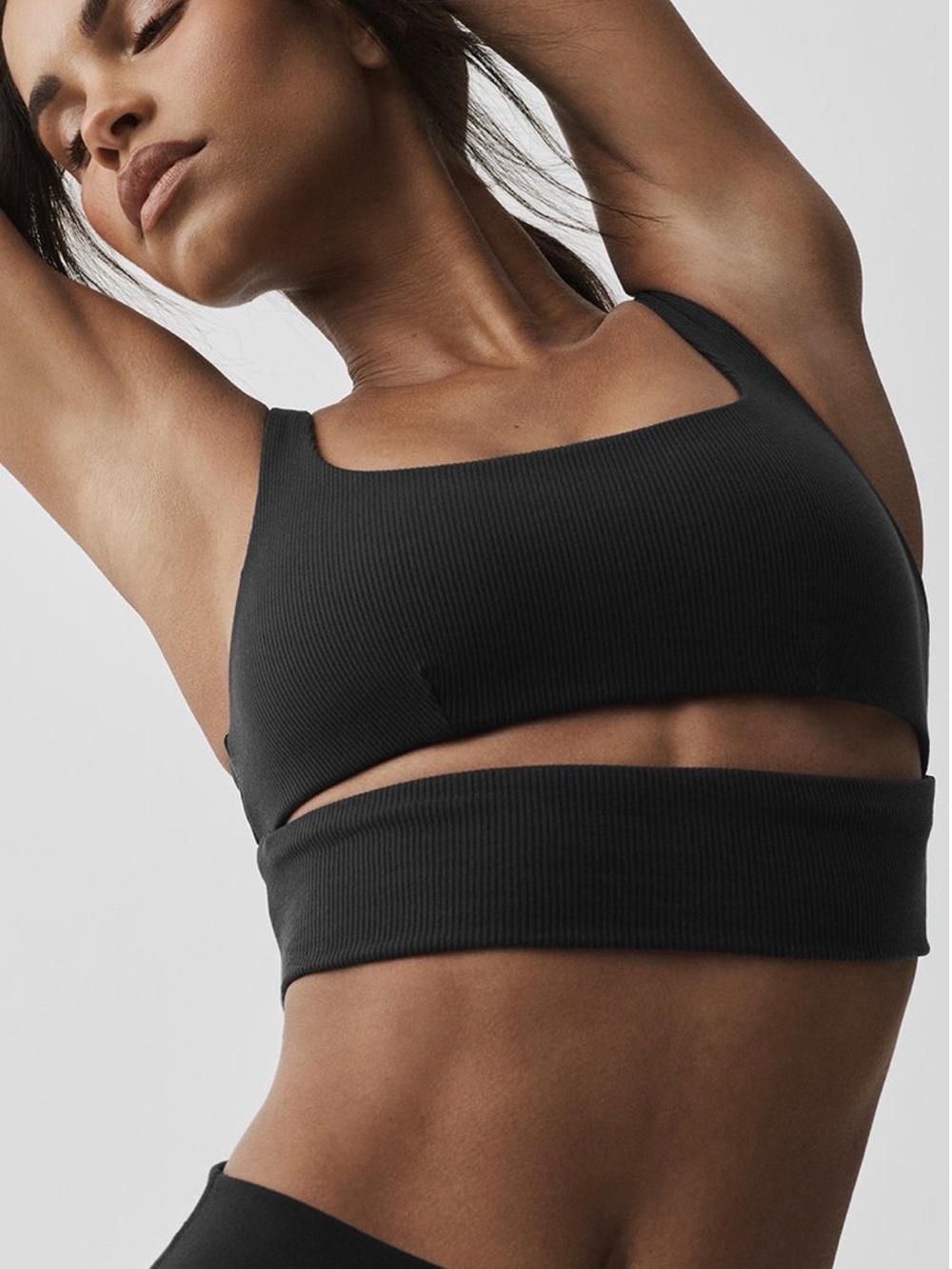 ALO BLACK SLIT BRA